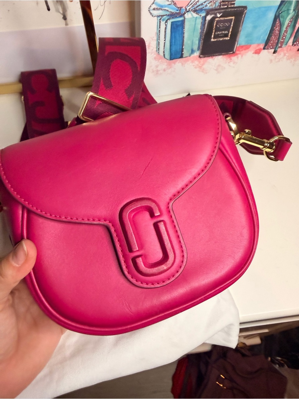 Marc Jacobs Bright Pink Compact Crossbody with Branded Strap - Picture 3 of 8